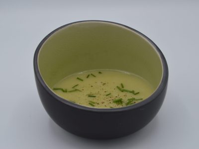soupe d'asperge à la ciboulette